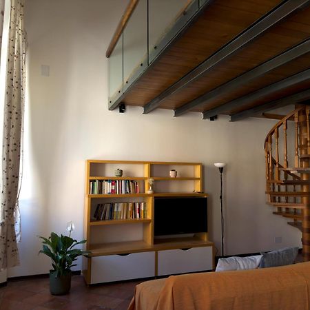 Ferienwohnung Il Loft Di Charme Di Ricc Faenza Exterior foto