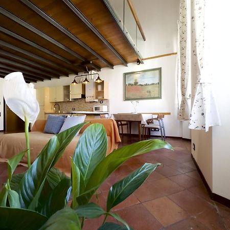 Ferienwohnung Il Loft Di Charme Di Ricc Faenza Exterior foto